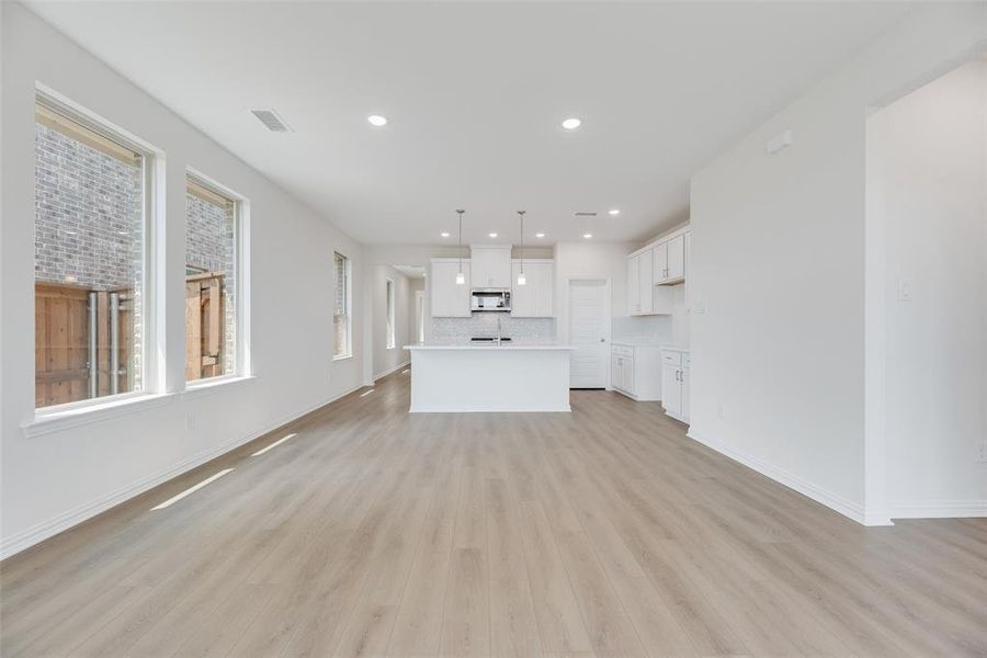 Spacious, unfurnished interior of a new home in Spiritas Ranch, Little Elm (Image 25). Spacious, unfurnished interior of a new home in Spiritas Ranch, Little Elm (Image 25).