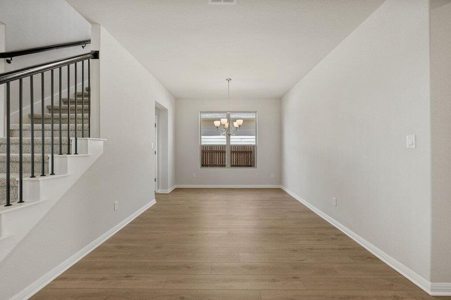 Spacious, unfurnished interior of a new home in Willow Springs, Buda (Image 21).