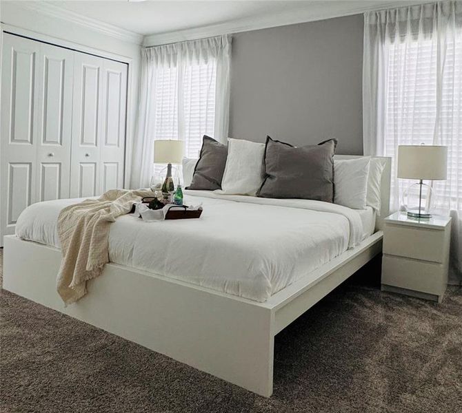 Furnished interior view inside a new home in , Kissimmee (Image 14).