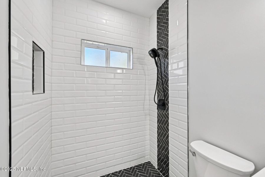 Image 38 of a home in .