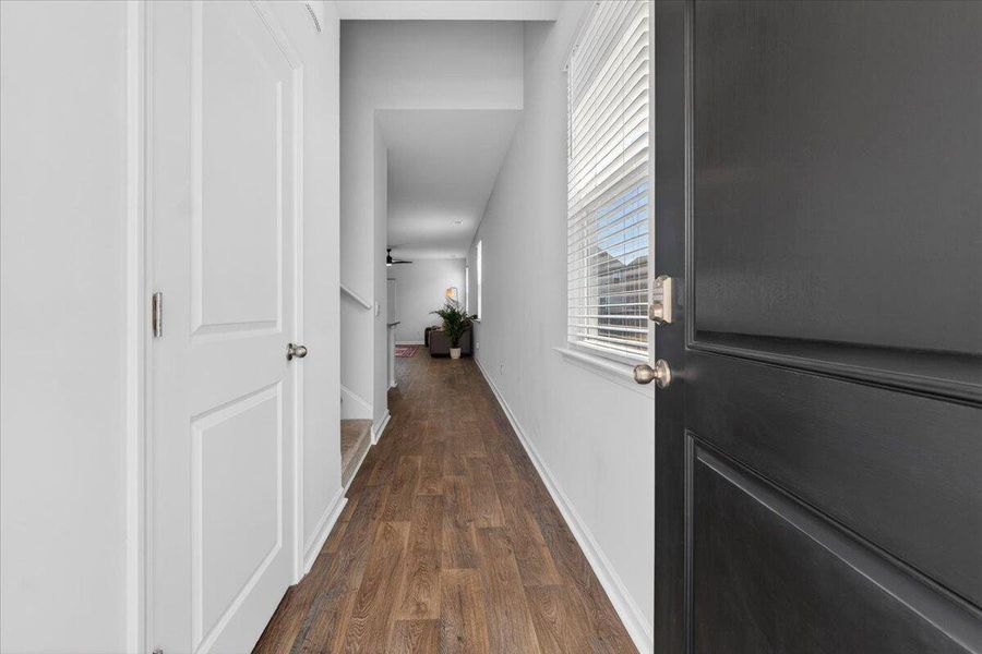 Spacious, unfurnished interior of a new home in , Summerville (Image 23).