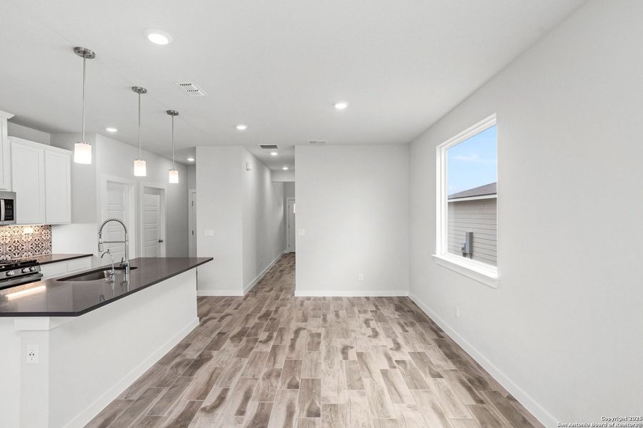 Image 27 of a home in Weston Oaks. Image 27 of a home in Weston Oaks.