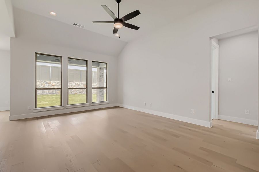 11729 Wildwood - Living Area