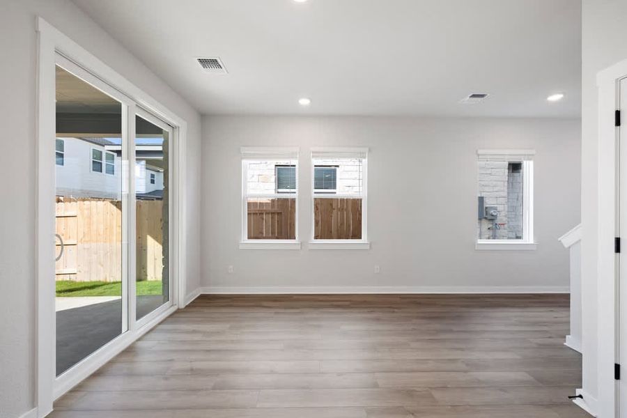 Spacious, unfurnished interior of a new home in Park Central, Georgetown (Image 26).