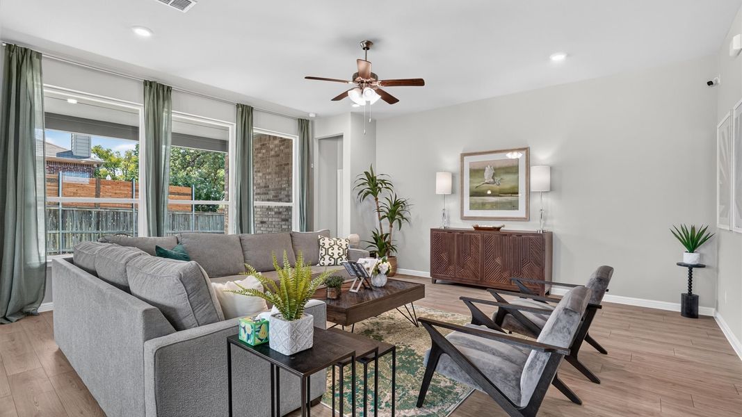 Representative furnished interior of a home built from the Liberty Hill by D.R. Horton in Eden Ranch, Arlington (Image 20).