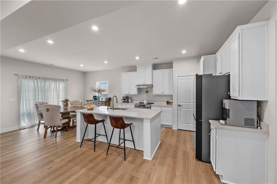 Furnished interior view inside a new home in , Calhoun (Image 8).