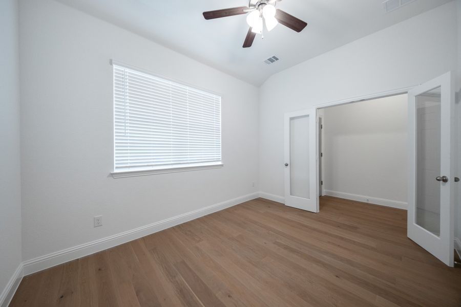 Spacious, unfurnished interior of a new home in Churchill, Anna (Image 23). Spacious, unfurnished interior of a new home in Churchill, Anna (Image 23).