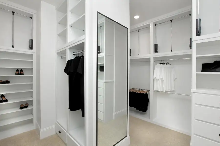 The Leighton Primary Closet The Leighton Primary Closet