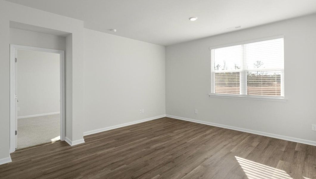 Representative unfurnished interior of a home built from the CALI by D.R. Horton in Halls Landing, Bolivia (Image 15).