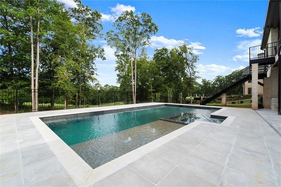 Exterior details and patio area of a home in , Alpharetta (Image 38).