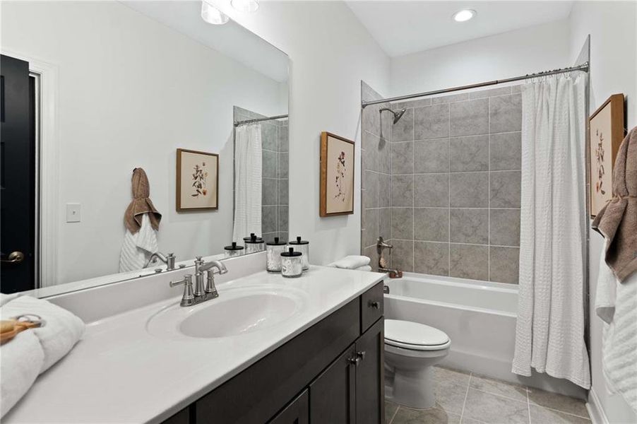 Furnished interior view inside a new home in East Harbor II at Chestatee, Dawsonville (Image 34).