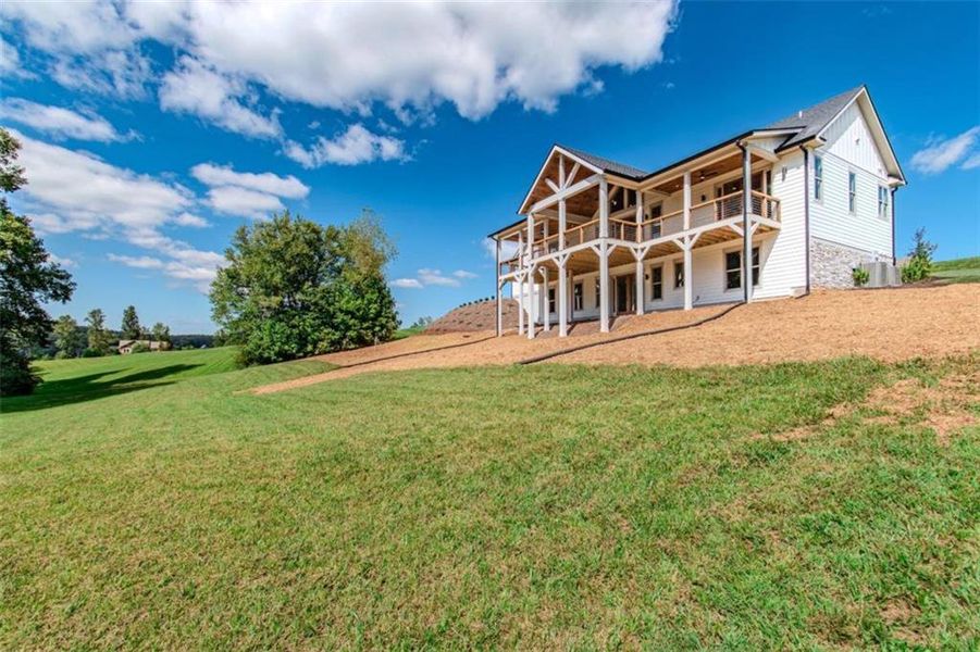 Exterior details and patio area of a home in , Blairsville (Image 49).