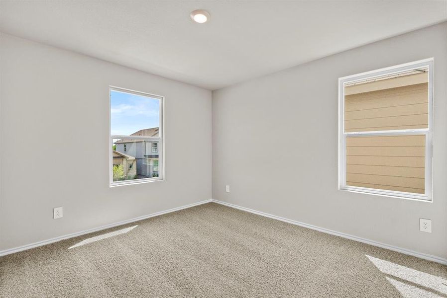 Spacious, unfurnished interior of a new home in , Fort Worth (Image 24).