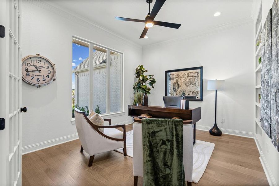 Furnished interior view inside a new home in SouthBend Estates, Granbury (Image 8).