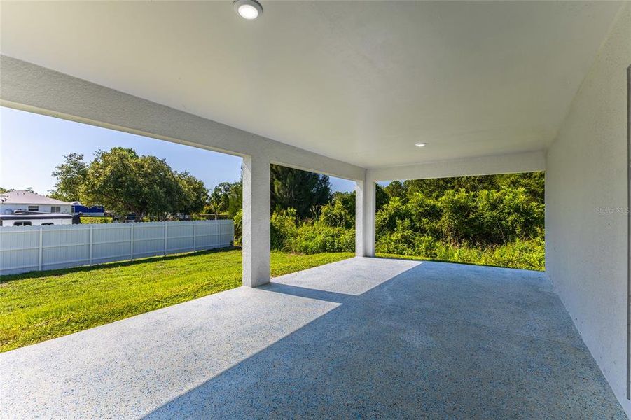 Exterior details and patio area of a home in , Lehigh Acres (Image 4). Exterior details and patio area of a home in , Lehigh Acres (Image 4).