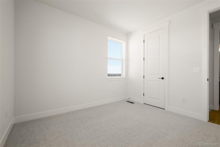 Spacious, unfurnished interior of a new home in Sterling Ridge in Sterling, Colorado Springs (Image 19). Spacious, unfurnished interior of a new home in Sterling Ridge in Sterling, Colorado Springs (Image 19).
