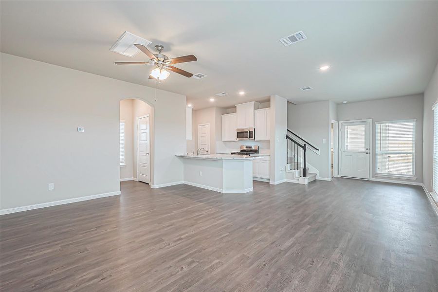 Image 32 of a home in River Ranch. Image 32 of a home in River Ranch.