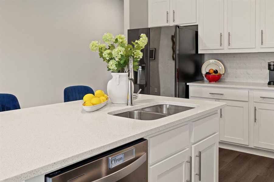 Furnished interior view inside a new home in Stonehaven, Seagoville (Image 16).