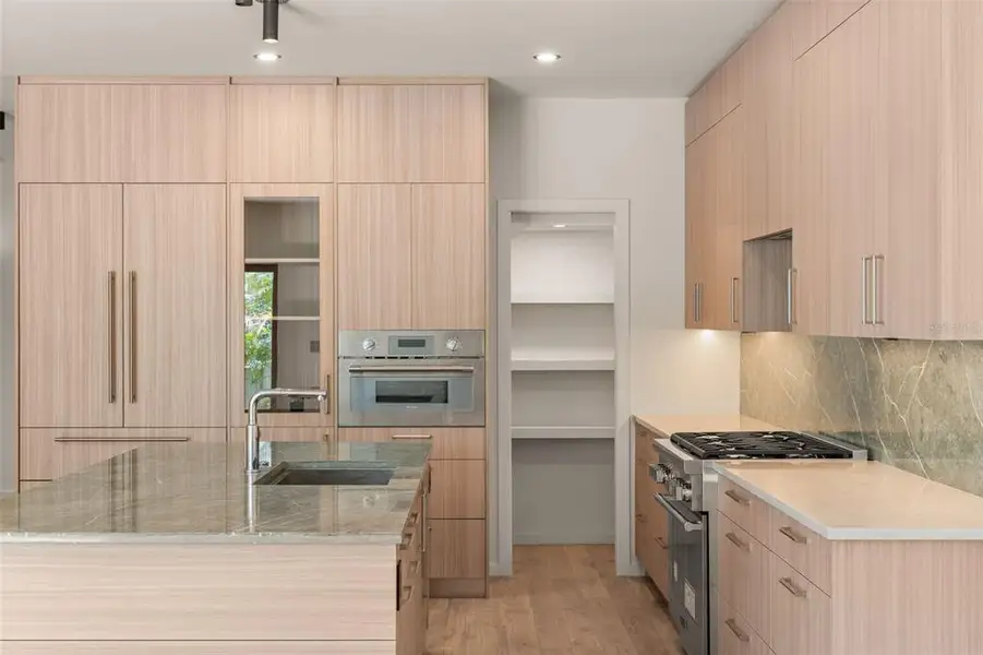 Furnished interior view inside a new home in , Sarasota (Image 15).