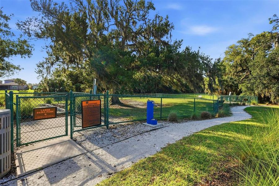 Community amenities in , Parrish (Image 33).