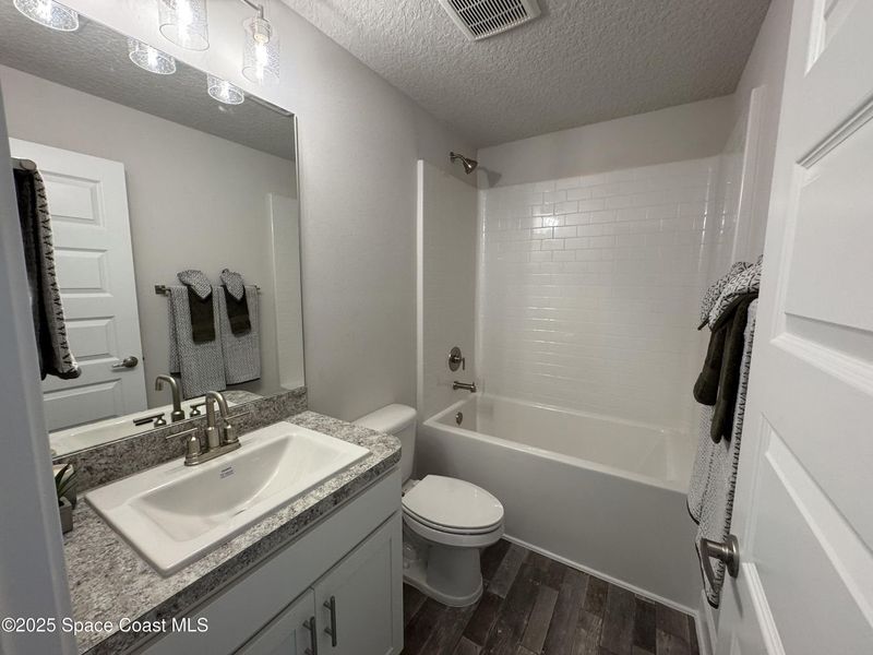 Furnished interior view inside a new home in Sebastian Highlands, Sebastian (Image 9).