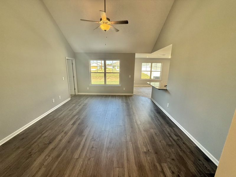 Spacious, unfurnished interior of a new home in Stonehenge, Manchester (Image 5).