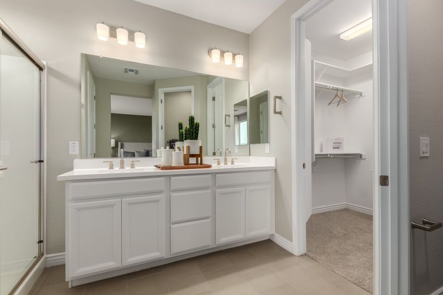 Furnished interior view inside a new home in Stonehaven, Glendale (Image 11).