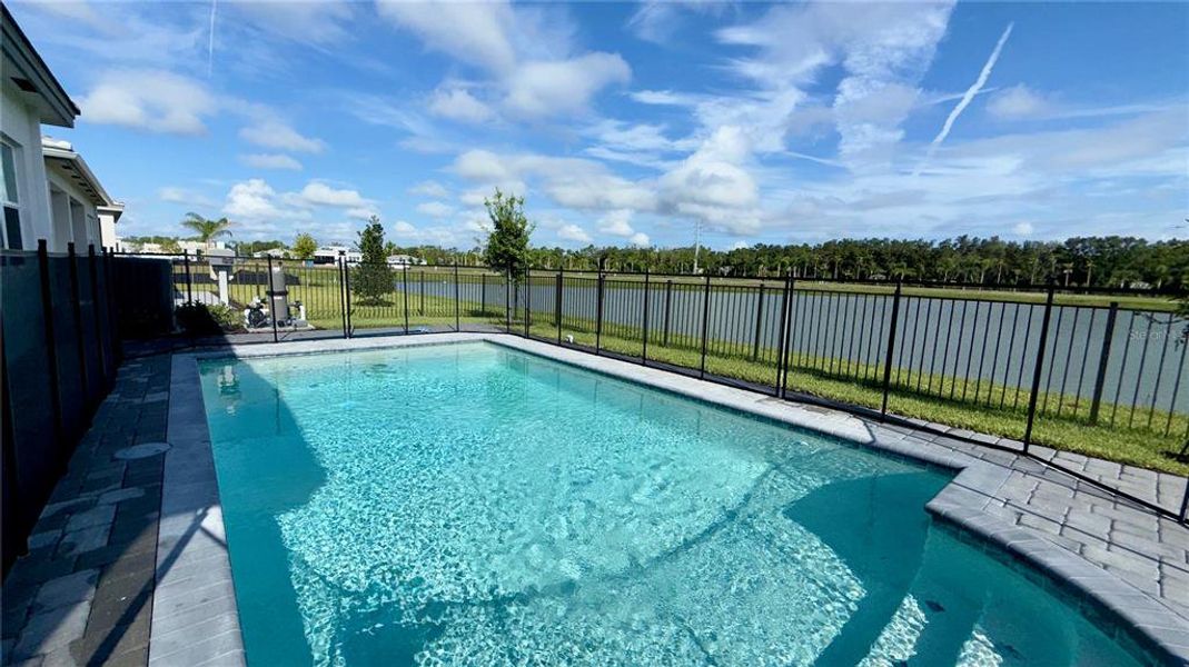 Image 34 of a home in Valencia Ridge.