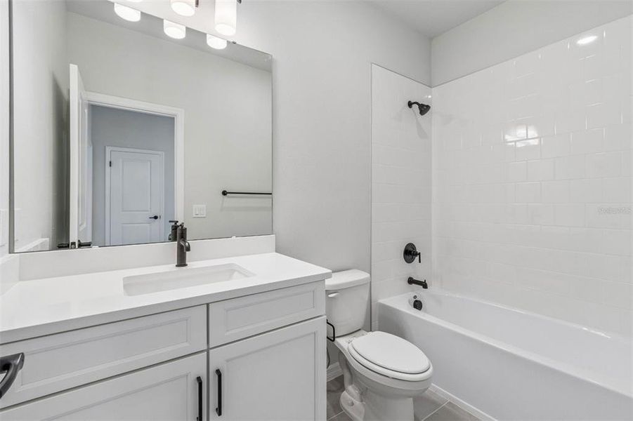 Furnished interior view inside a new home in , Orlando (Image 9).