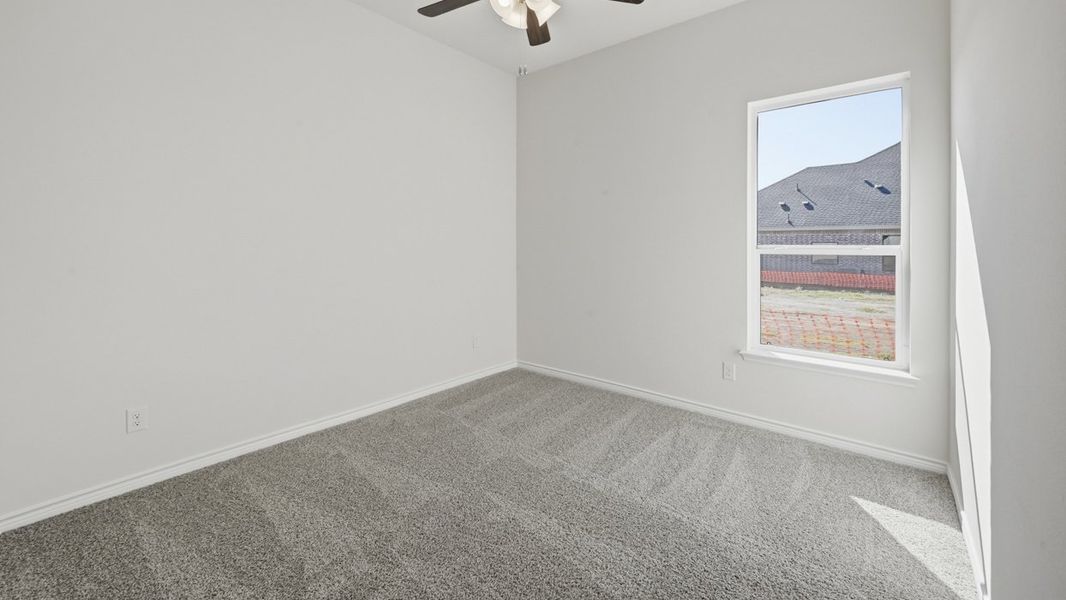Spacious, unfurnished interior of a new home in Fireside by the Lake, Garland (Image 24).