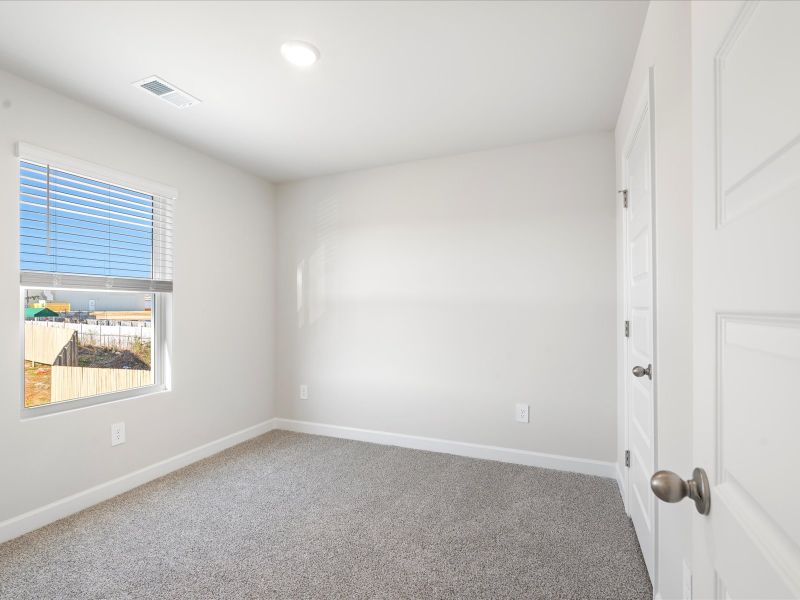 Welcome to the Dallas floorplan at The Village at White Pine.