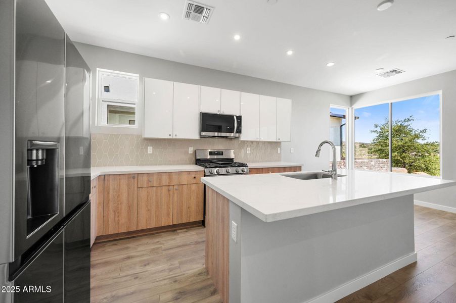 21-Kitchen (2) 21-Kitchen (2)