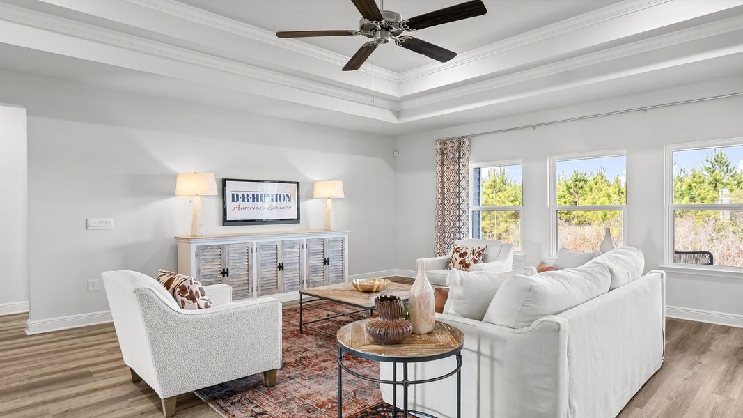 Furnished interior view inside a new home in Liberty, Panama City (Image 12).