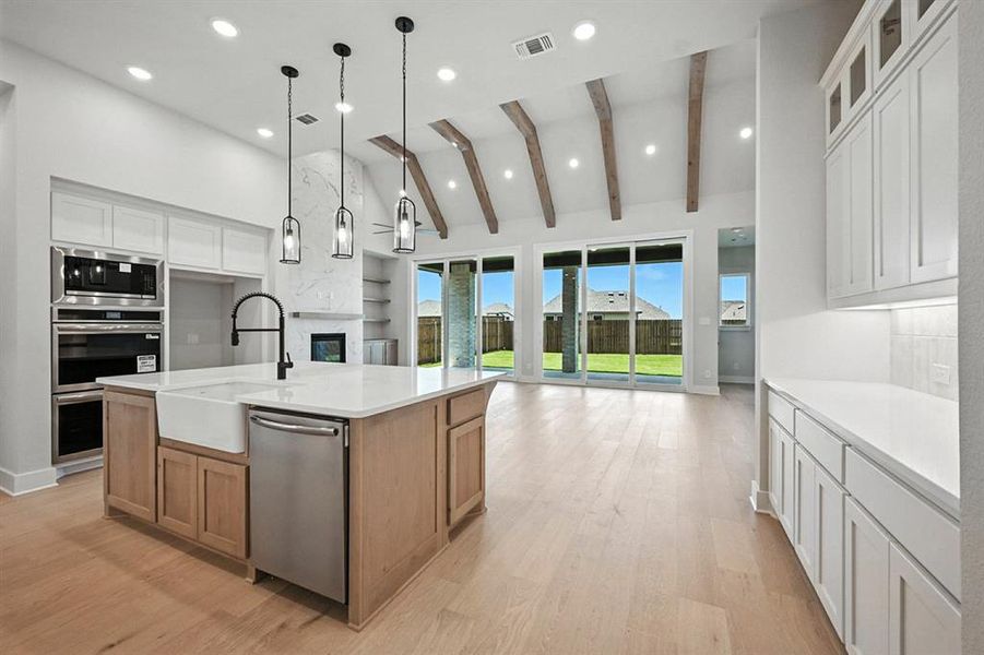 Furnished interior view inside a new home in Thompson Farms: 60ft. lots, Van Alstyne (Image 13). Furnished interior view inside a new home in Thompson Farms: 60ft. lots, Van Alstyne (Image 13).