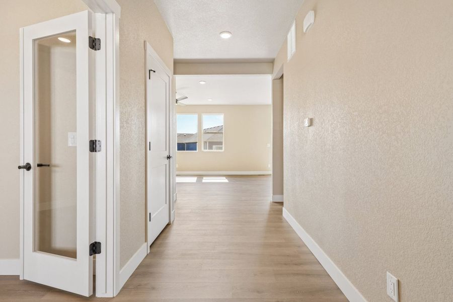 Spacious, unfurnished interior of a new home in The Glen, Colorado Springs (Image 17). Spacious, unfurnished interior of a new home in The Glen, Colorado Springs (Image 17).
