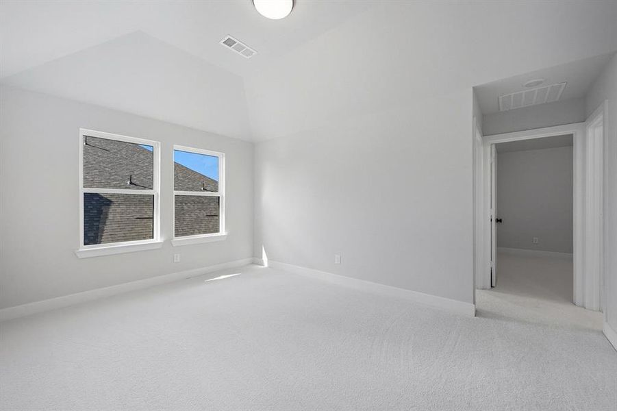 Spacious, unfurnished interior of a new home in Sandbrock Ranch: 70ft. lots, Aubrey (Image 21). Spacious, unfurnished interior of a new home in Sandbrock Ranch: 70ft. lots, Aubrey (Image 21).