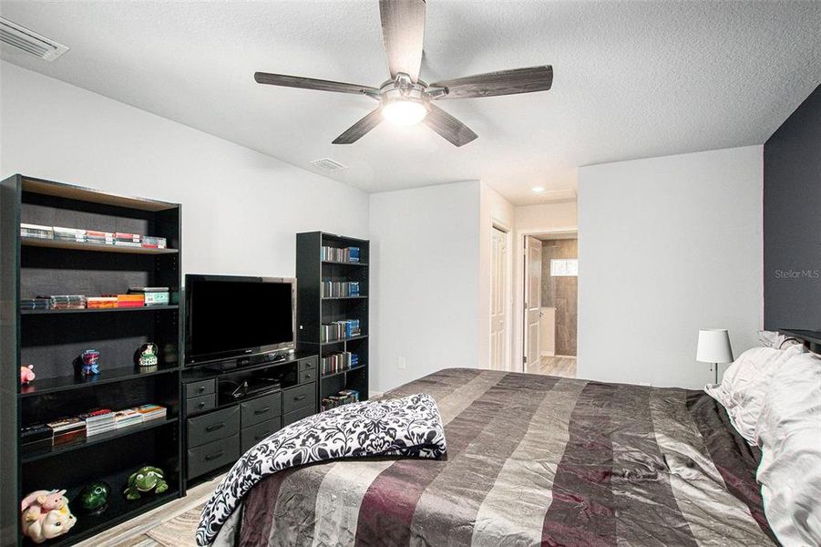 Furnished interior view inside a new home in , Homosassa (Image 5).
