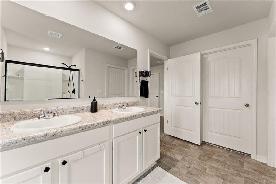 Furnished interior view inside a new home in , Dawsonville (Image 15).