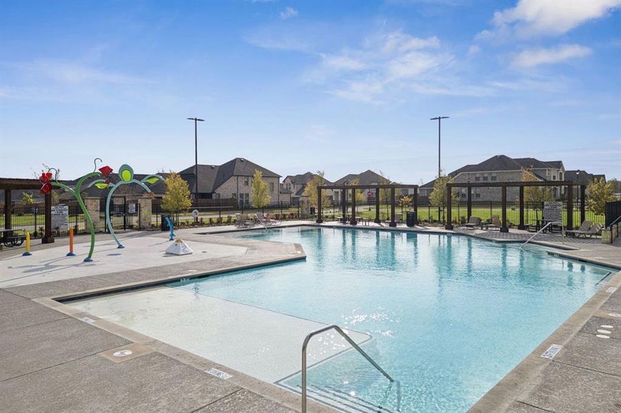 Community amenities in Avondale, Fate (Image 27).