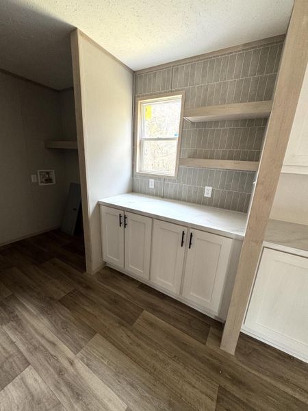 Image 5 of a home in .