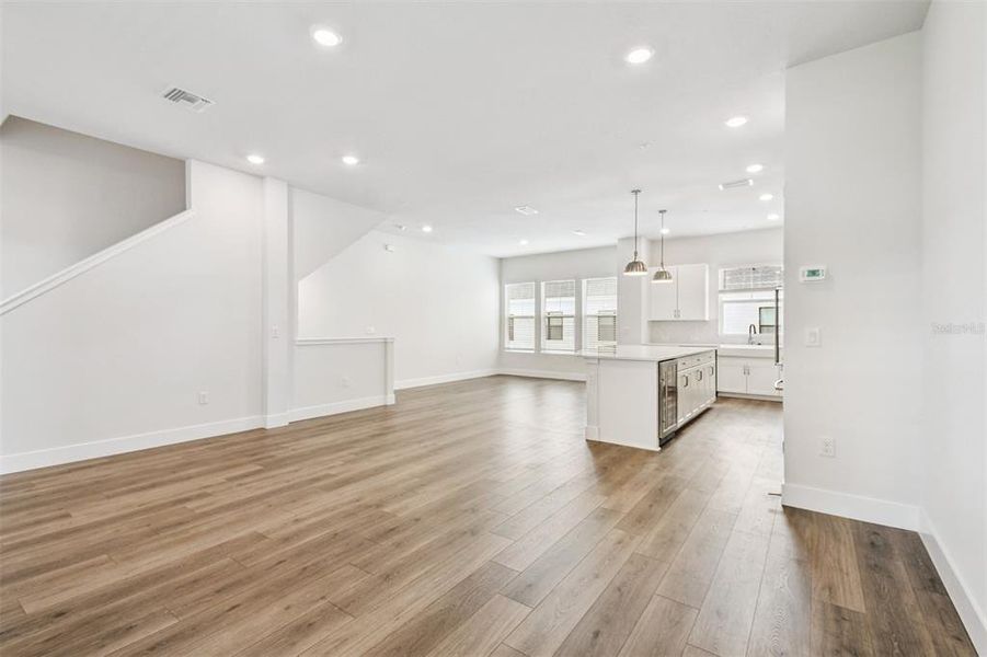 Spacious, unfurnished interior of a new home in , Sarasota (Image 36). Spacious, unfurnished interior of a new home in , Sarasota (Image 36).