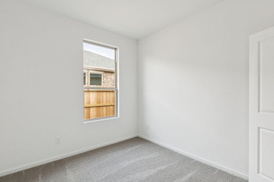 Spacious, unfurnished interior of a new home in River Ranch, Dayton (Image 26).