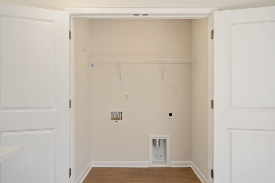 Spacious, unfurnished interior of a new home in Evergreen, Spartanburg (Image 17). Spacious, unfurnished interior of a new home in Evergreen, Spartanburg (Image 17).