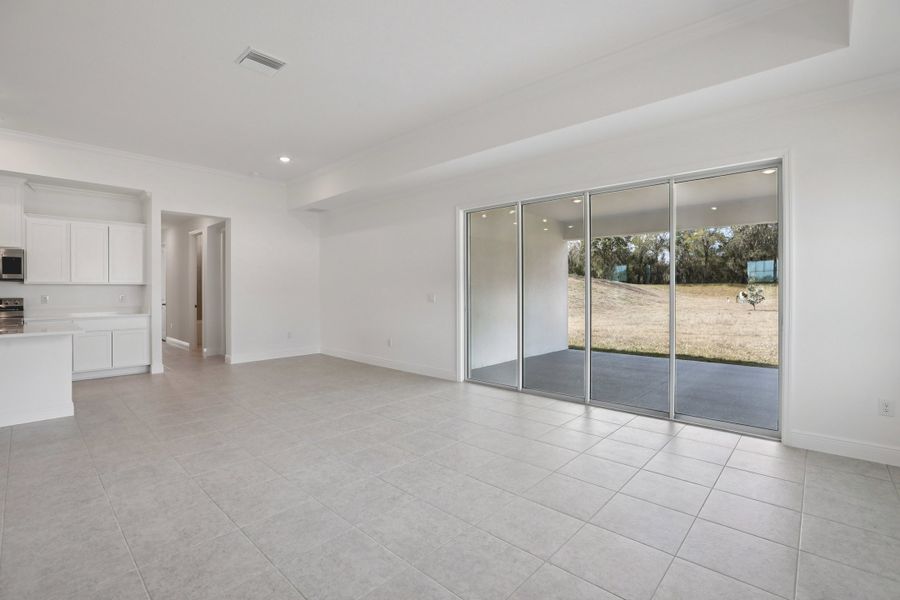 Representative unfurnished interior of a home built from the Sierra by Maronda Homes in Marion Oaks, Ocala (Image 28).