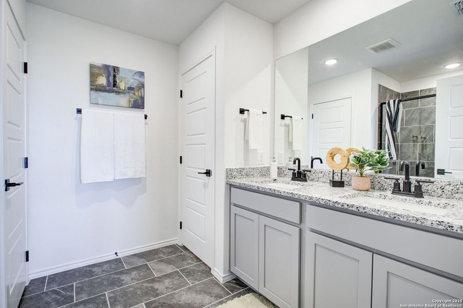 Furnished interior view inside a new home in Comanche Ridge, San Antonio (Image 62).