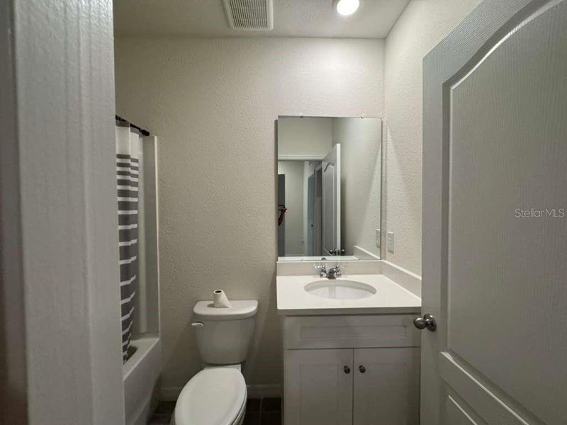 Furnished interior view inside a new home in , Davenport (Image 9).