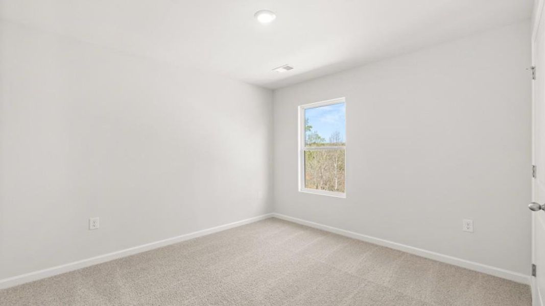 Spacious, unfurnished interior of a new home in Liberty Crossing, Braselton (Image 15).