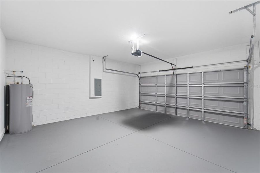 Spacious, unfurnished interior of a new home in , Ocala (Image 24). Spacious, unfurnished interior of a new home in , Ocala (Image 24).
