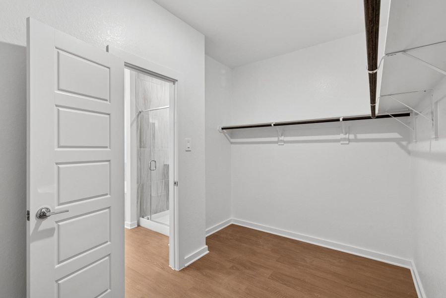 Spacious, unfurnished interior of a new home in Pinewood at Grand Texas, New Caney (Image 19).