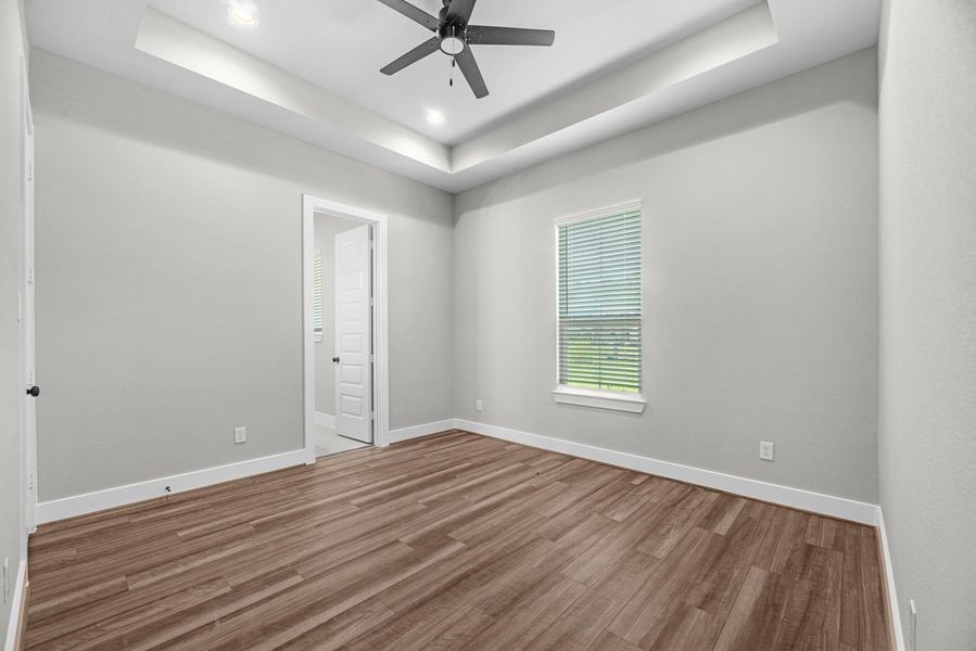 Spacious, unfurnished interior of a new home in , Dayton (Image 17).